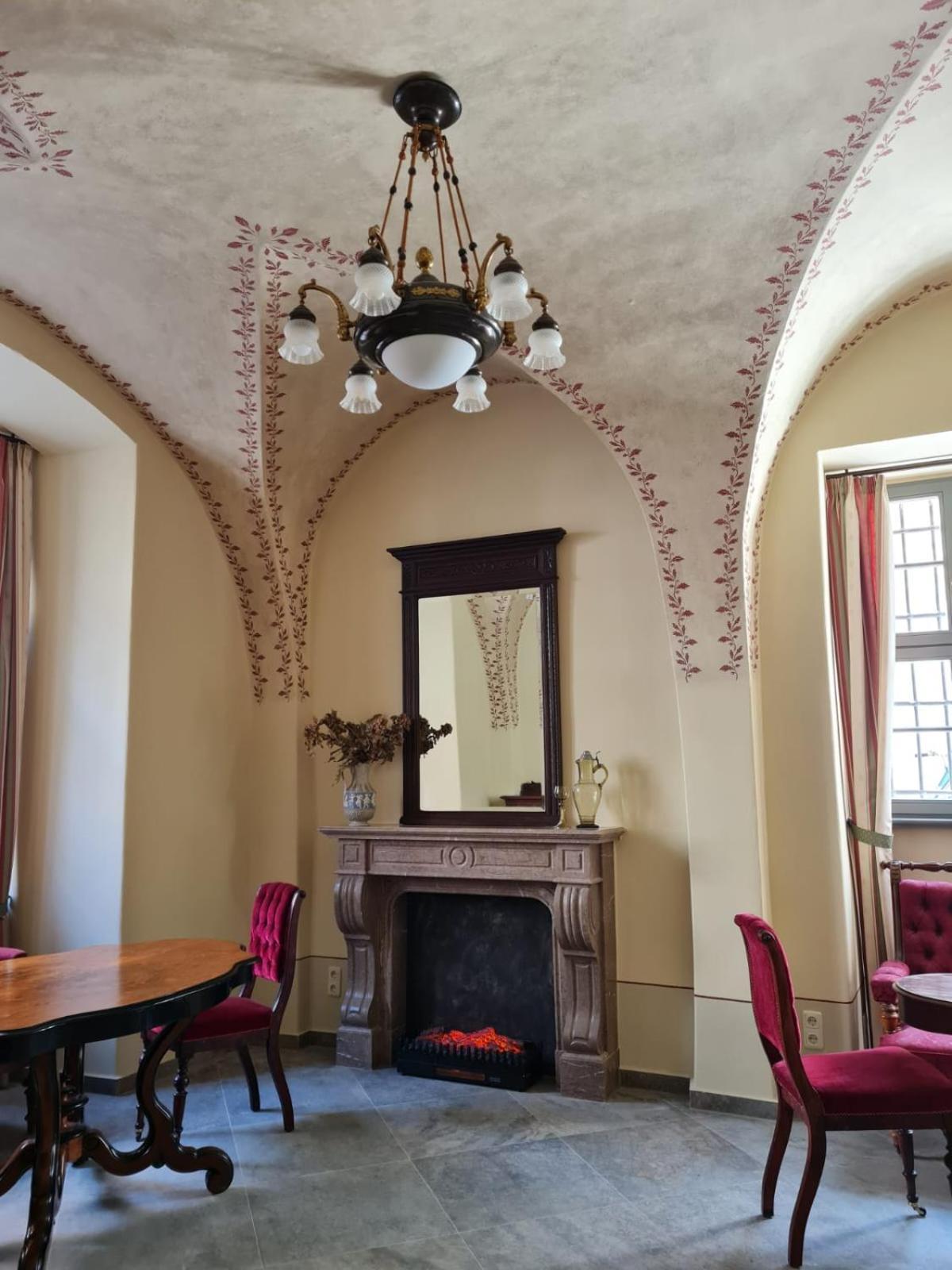 Stadtpalais Koenigssuite Maximal 2 Personen Und 1 Kleinkind Баутцен Экстерьер фото